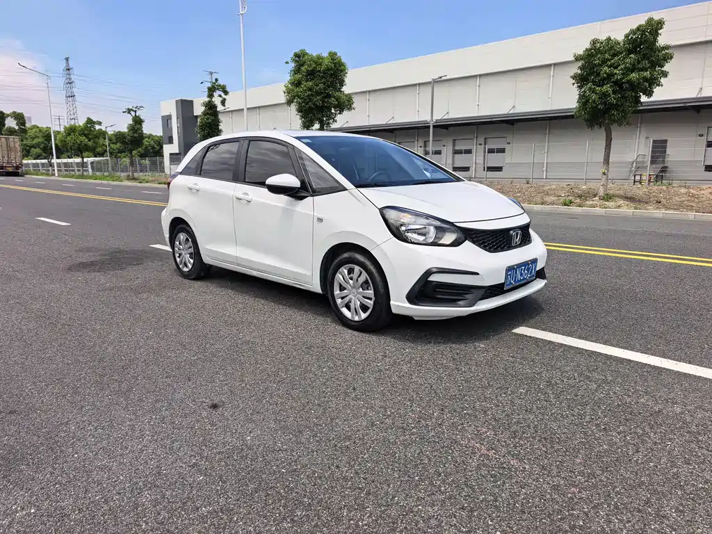 Honda Fit 2022 — фото 3