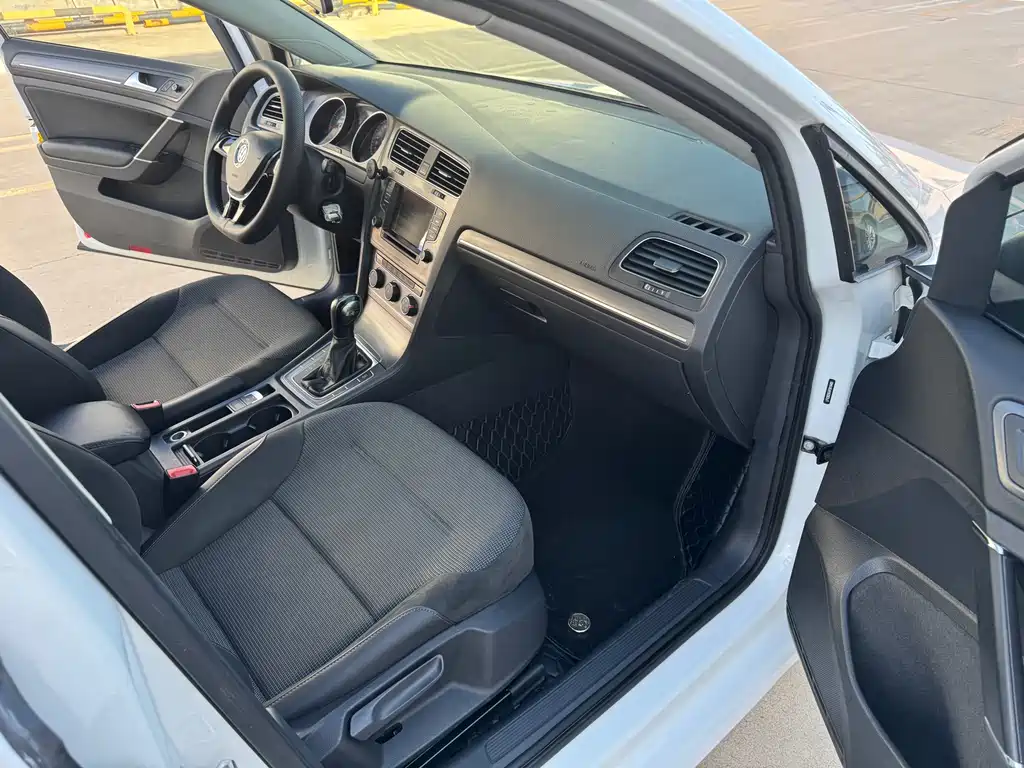 Volkswagen Golf 2015
