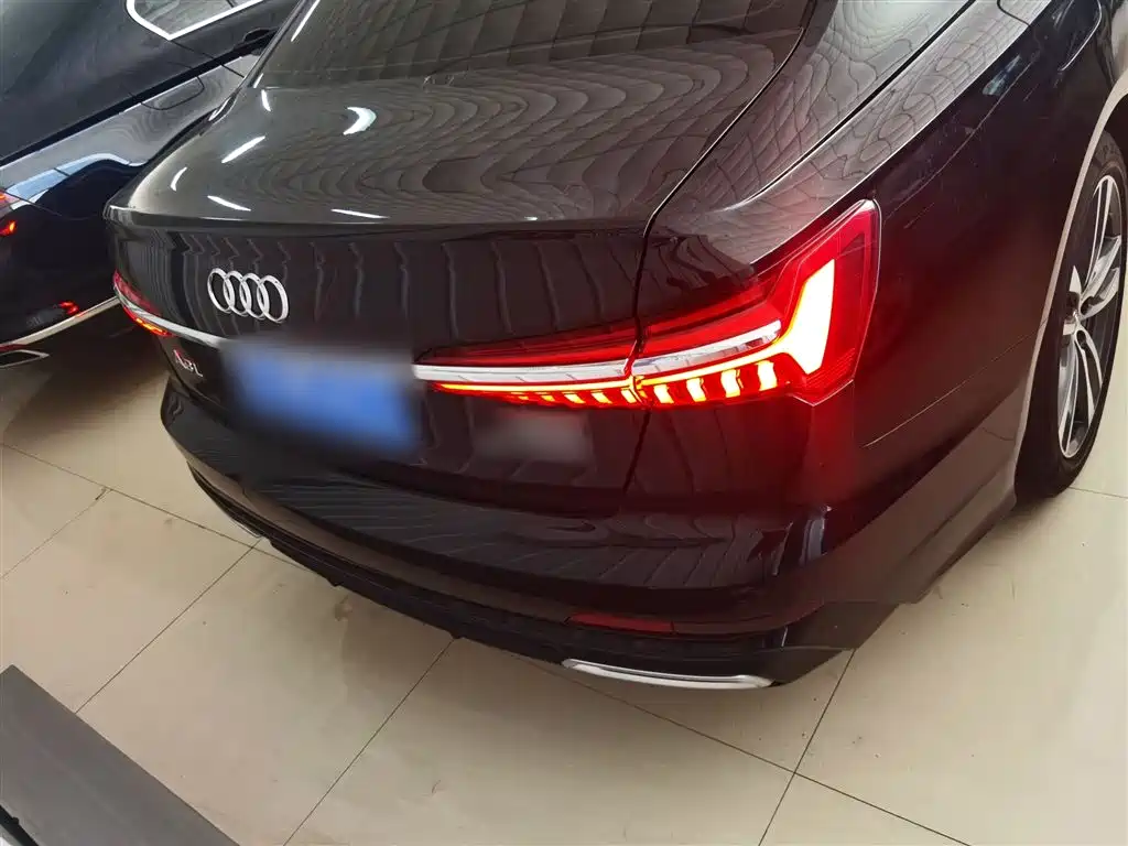 Audi A6L 2021 — фото 10