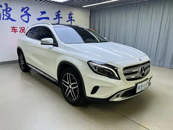 Mercedes-Benz GLA 2017
