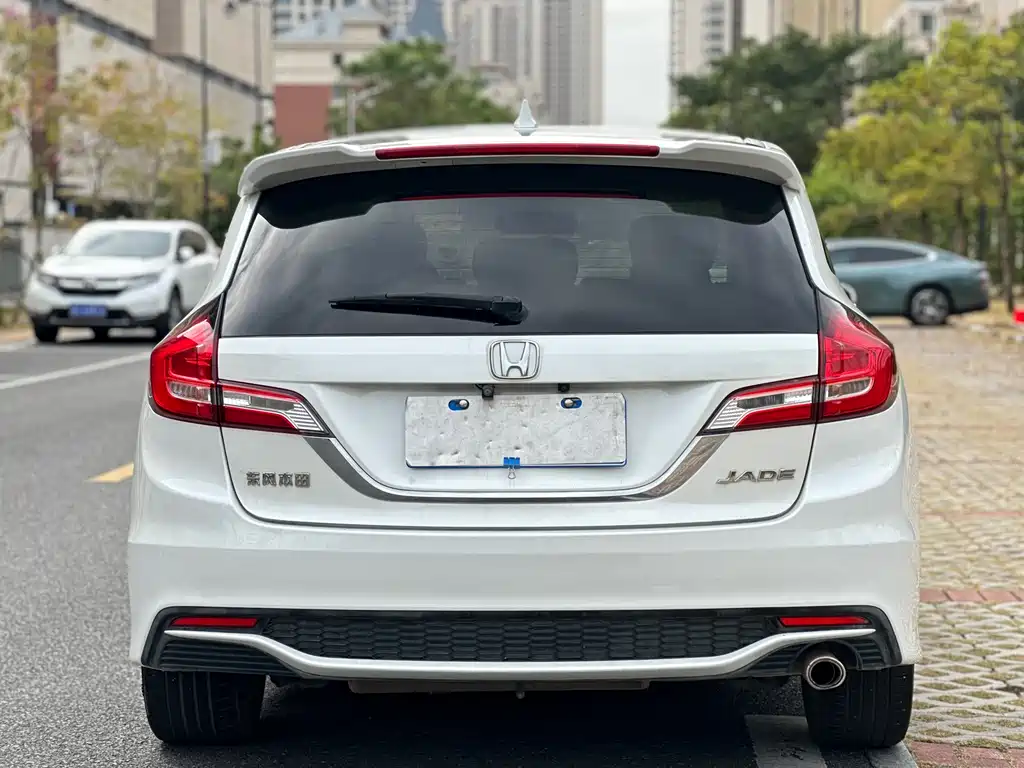 Honda Jade 2017 — фото 17