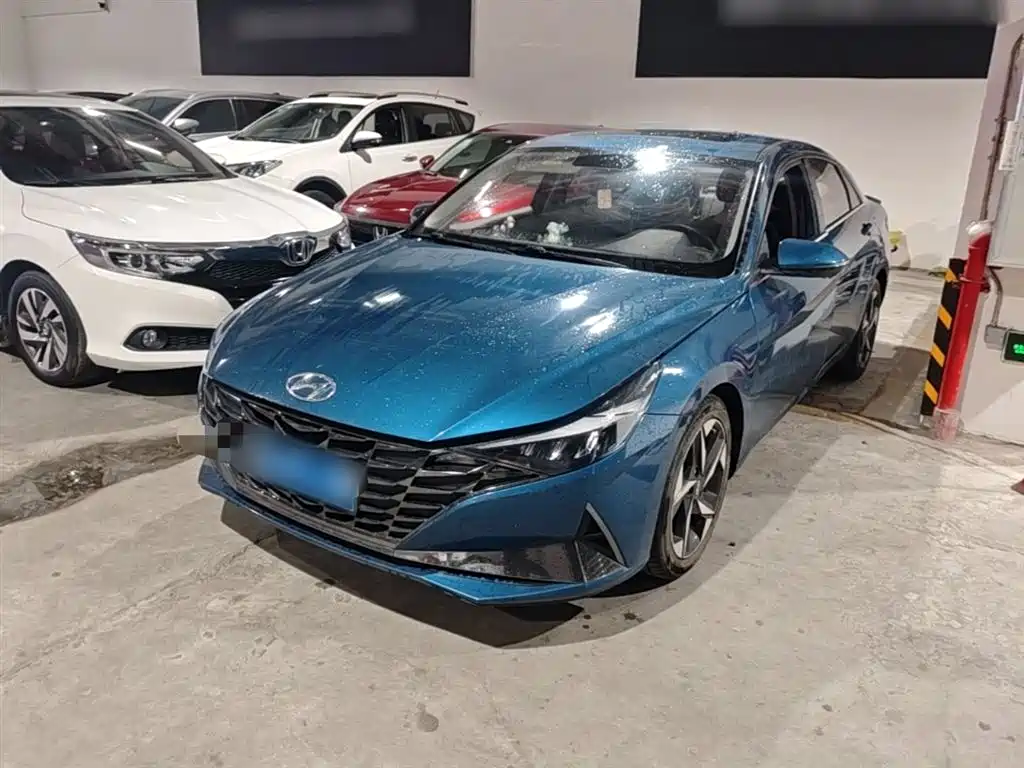 Hyundai Elantra 2021 — фото 2