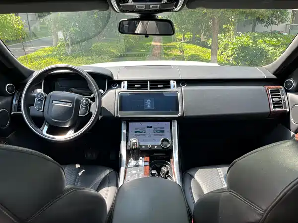 Land Rover Range Rover Sport 2018
