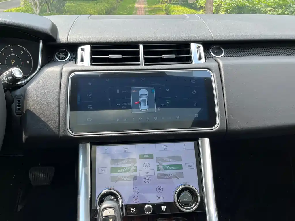 Land Rover Range Rover Sport 2018 — фото 11