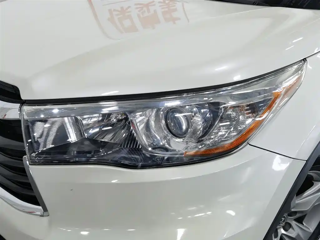 Toyota Highlander 2015 — фото 7