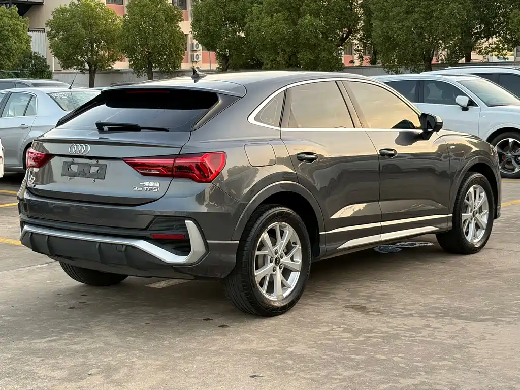 Audi Q3 Sportback 2021