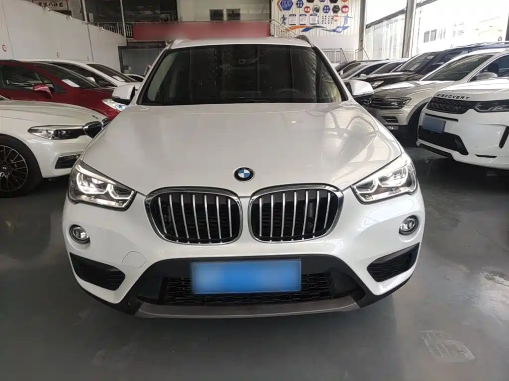 BMW X1 2018 — фото 3
