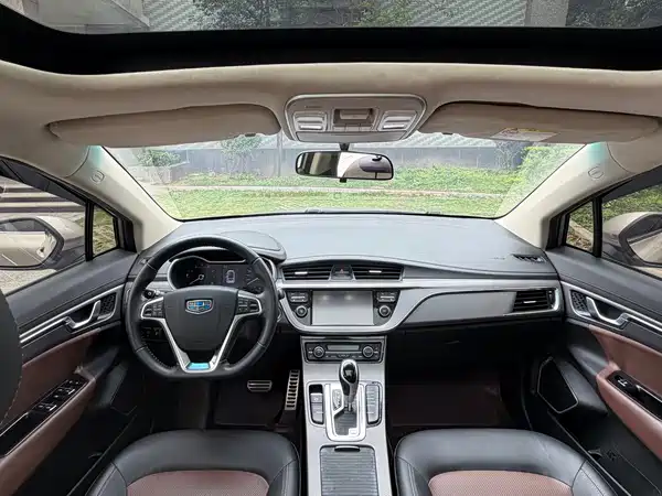 Geely Emgrand GS 2016
