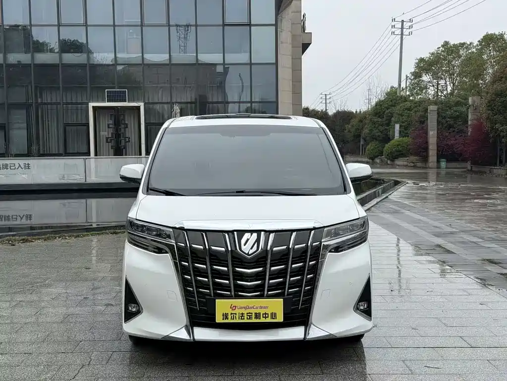 Toyota Alphard 2019 — фото 2