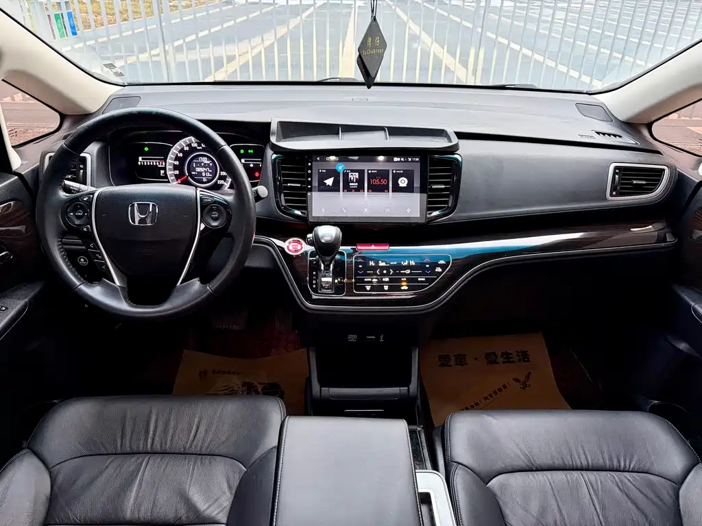 Honda Odyssey 2019 — фото 9