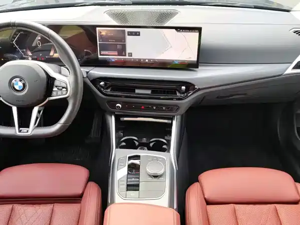 BMW 3 Series 2025