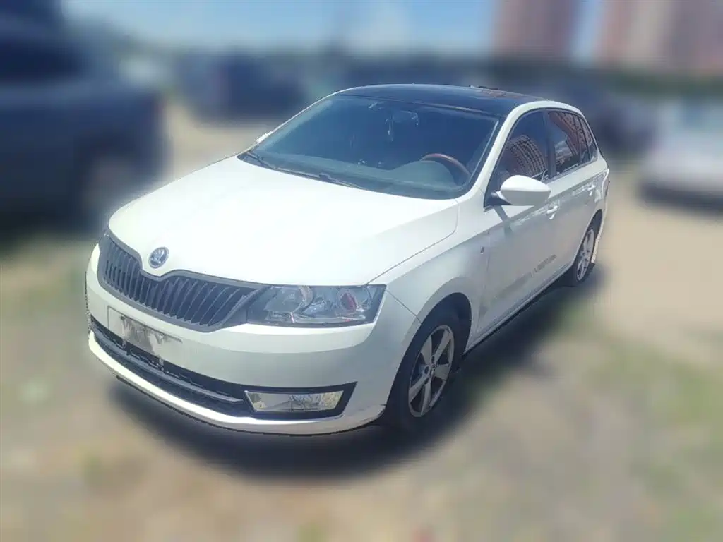 Skoda Rapid Spaceback 2016
