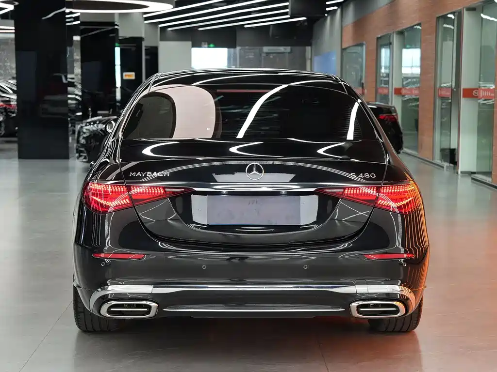 Mercedes-Benz Maybach S-Class 2025