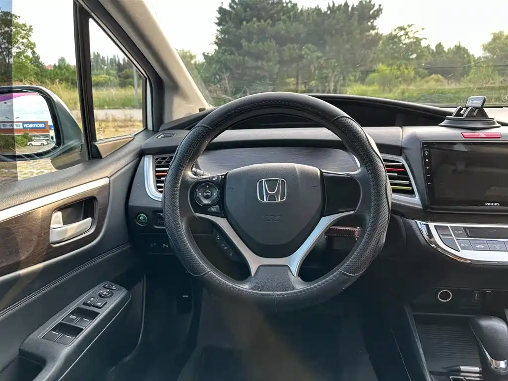 Honda Jade 2015 — фото 21