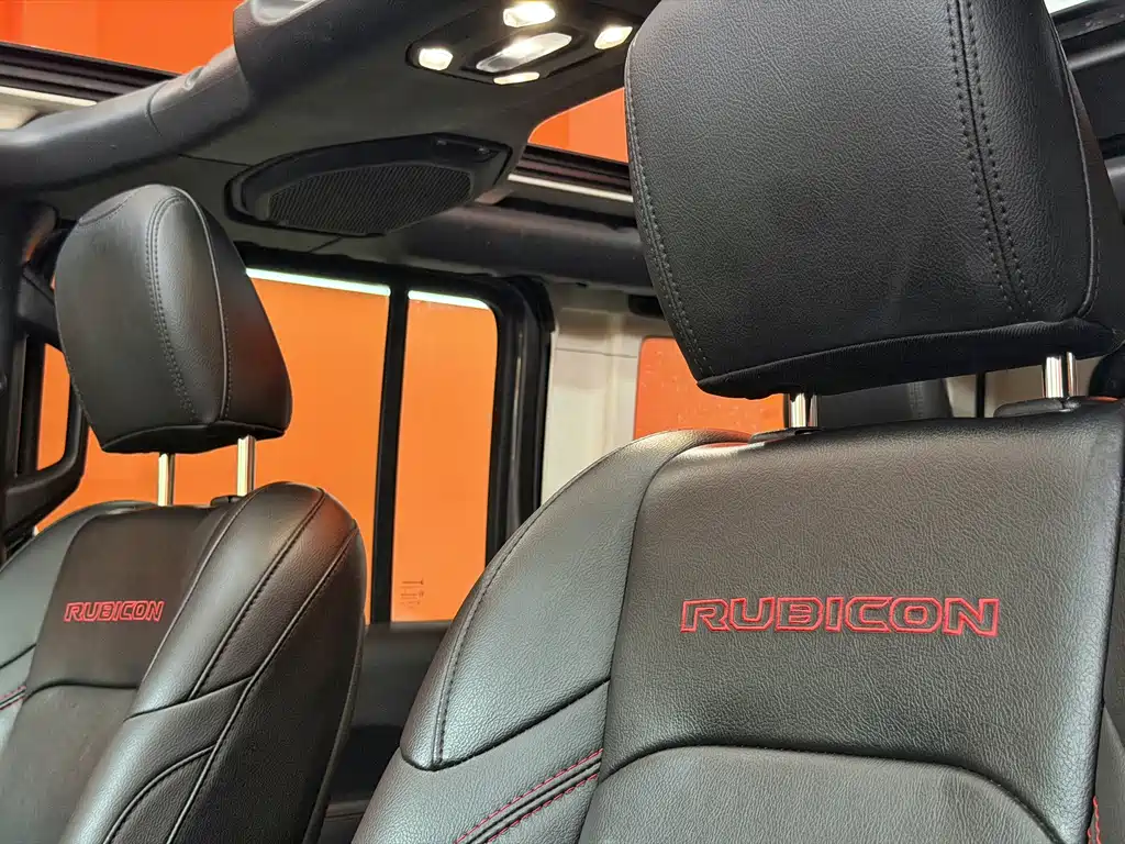 Jeep Wrangler 2022 — фото 17
