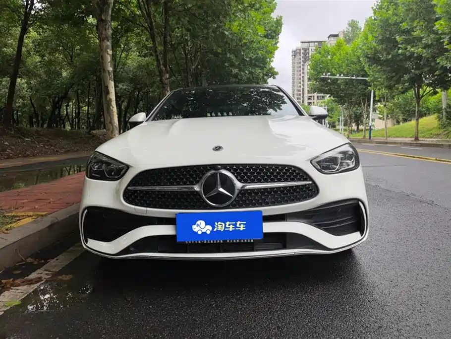 Mercedes-Benz C-Class 2022