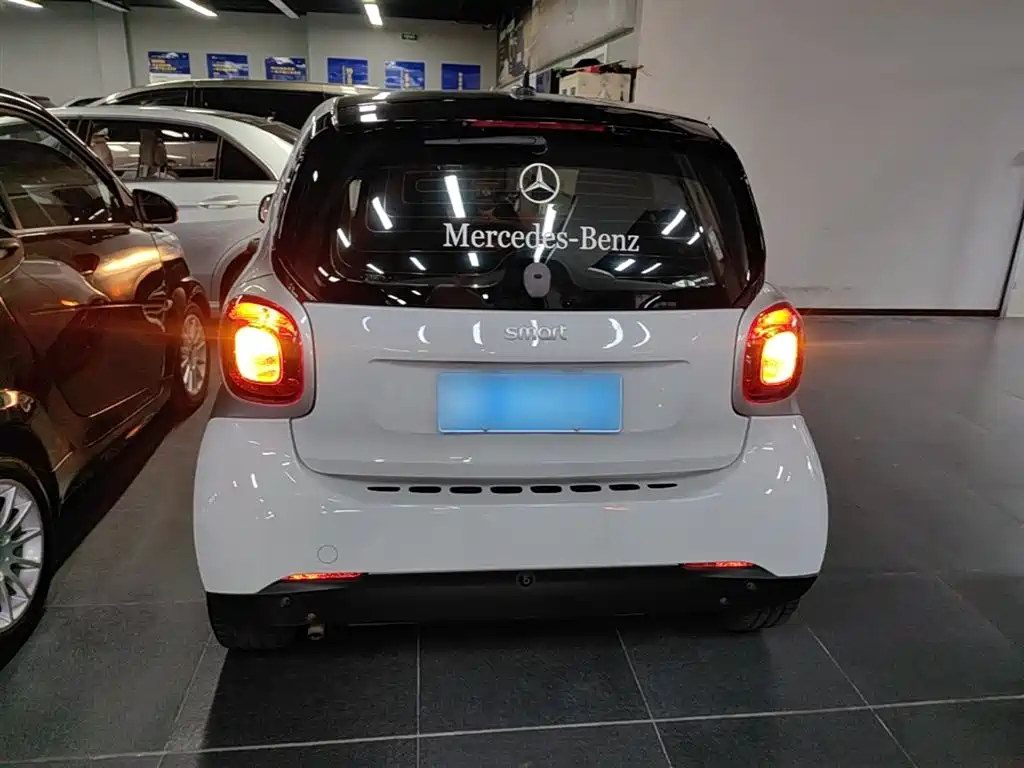 smart Fortwo 2016 — фото 6