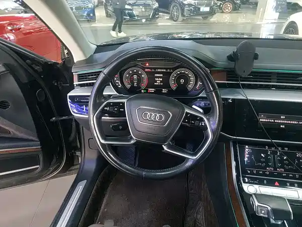 Audi A8 2019