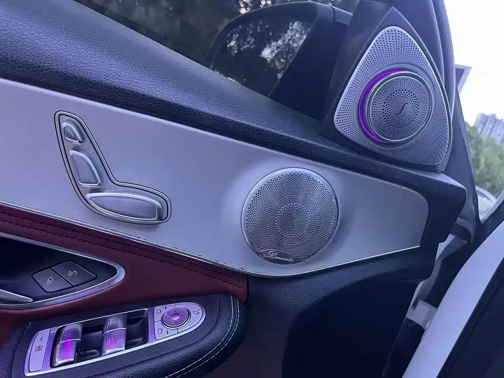 Mercedes-Benz C-Class 2020 — фото 22