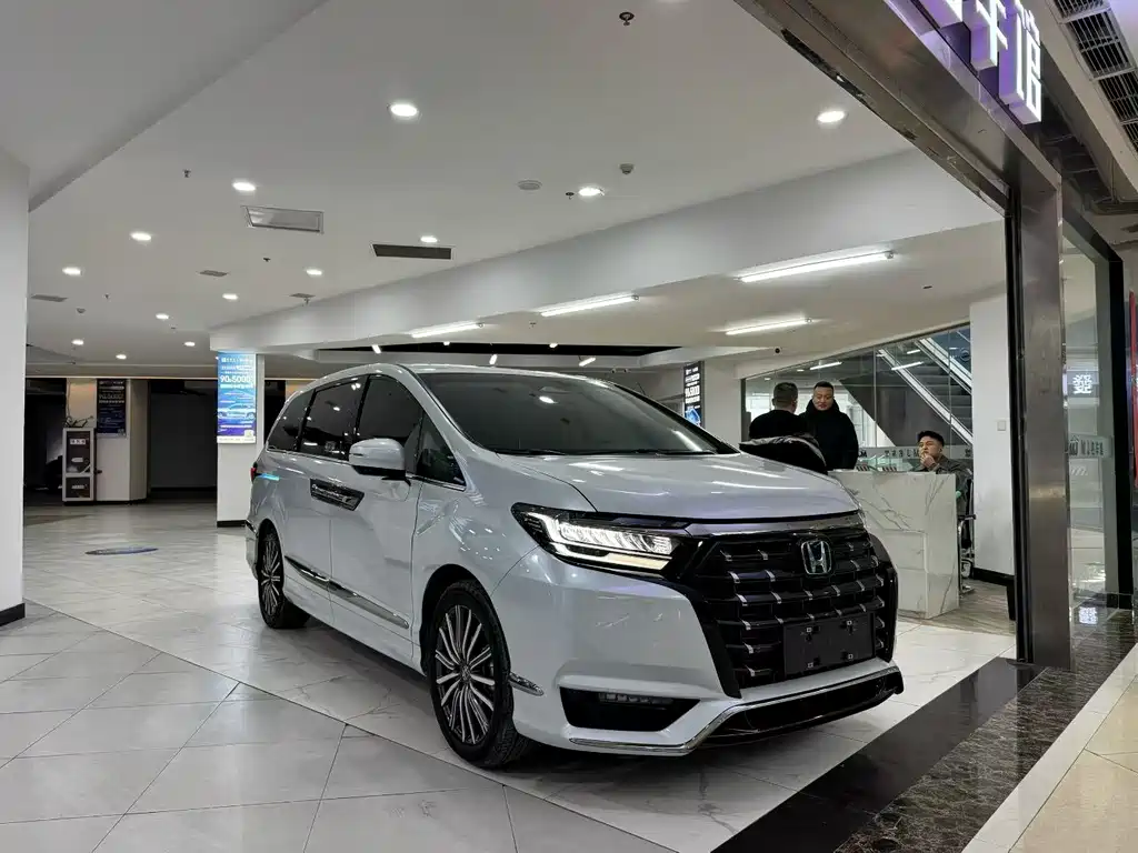 Honda Elysion 2024