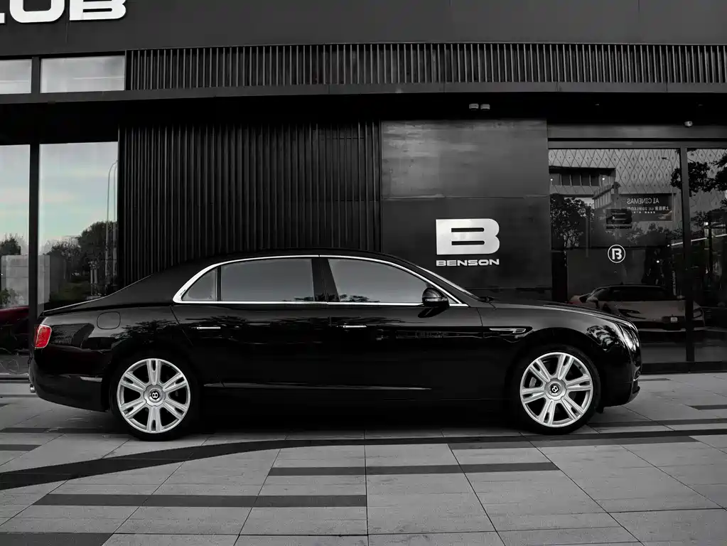 Bentley Flying Spur 2014 — фото 4
