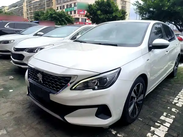 Peugeot 408 2019