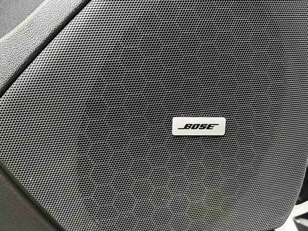 Cadillac XT5 2018 — фото 15