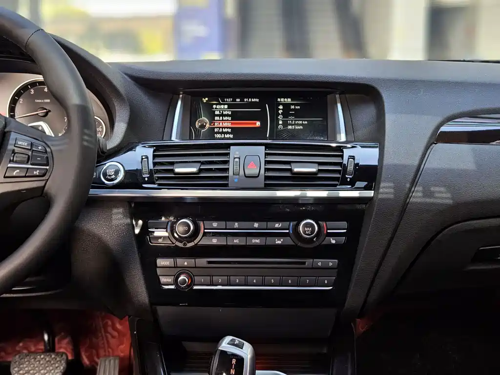 BMW X4 2014 — фото 14