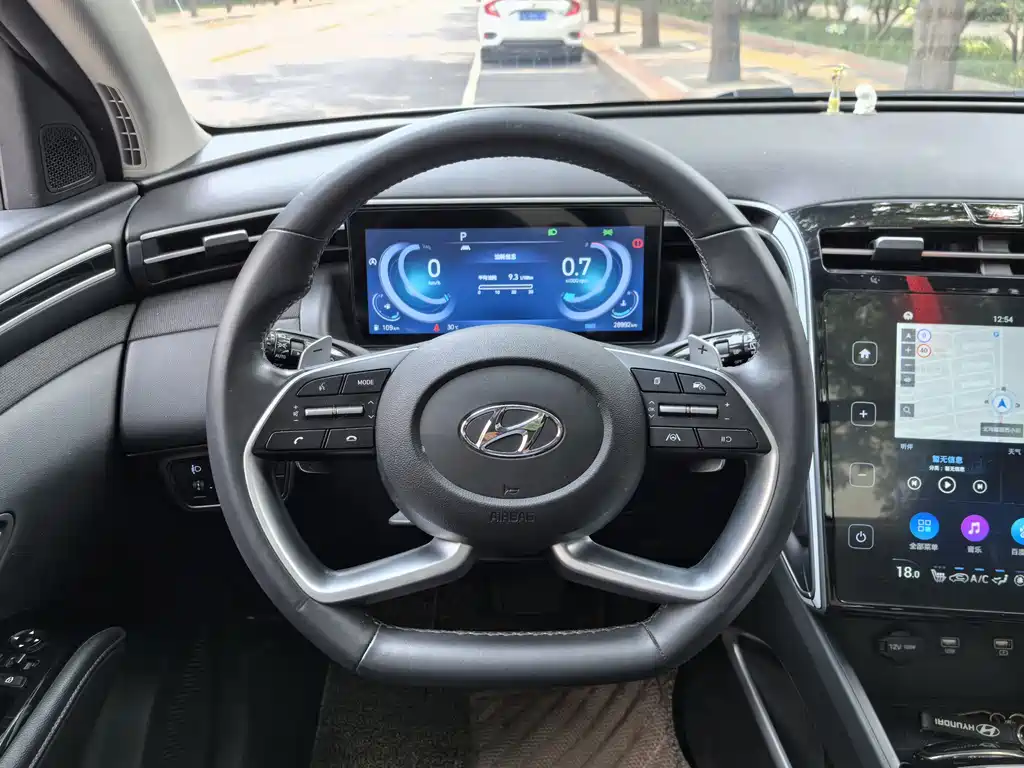 Hyundai Tucson 2022 — фото 17