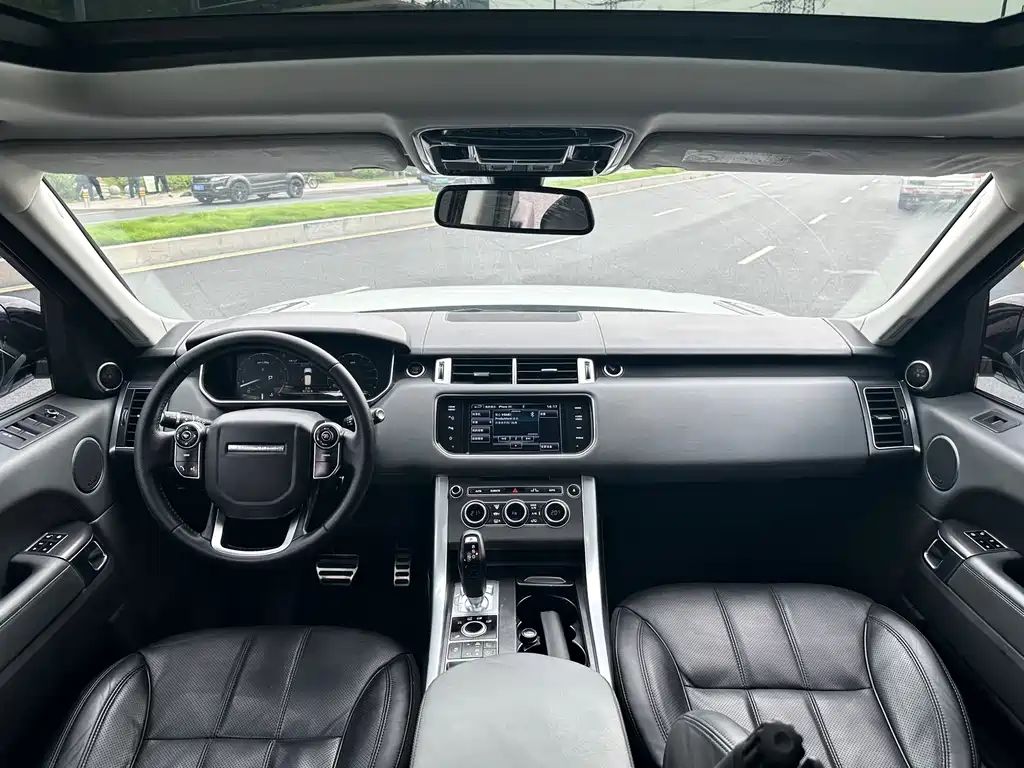 Land Rover Sport 2015 — фото 11