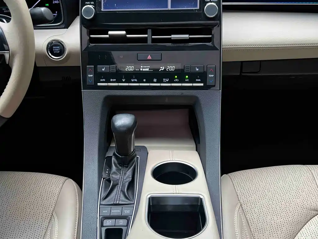 Toyota Avalon 2020 — фото 12