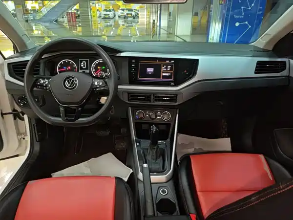 Volkswagen Polo 2022