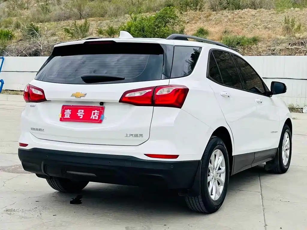 Chevrolet Equinox 2017 — фото 4