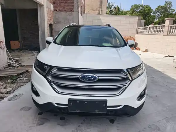 Ford Edge 2015