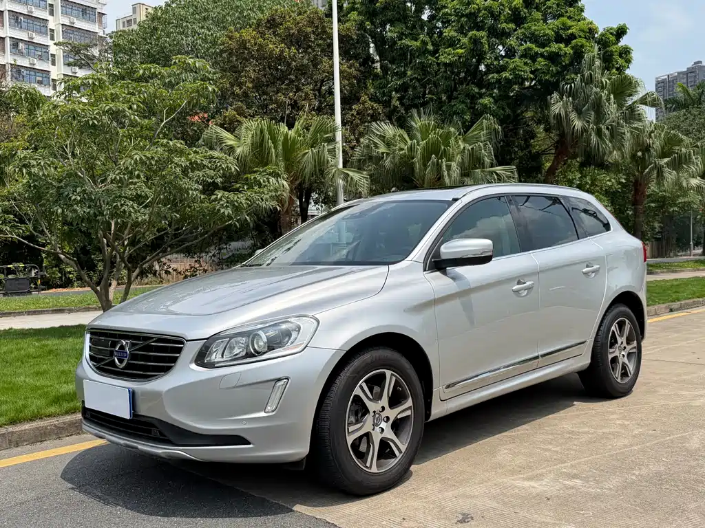 Volvo XC60 2015
