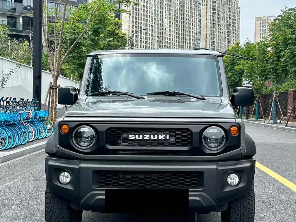 Suzuki Jimny 2026 — фото 2