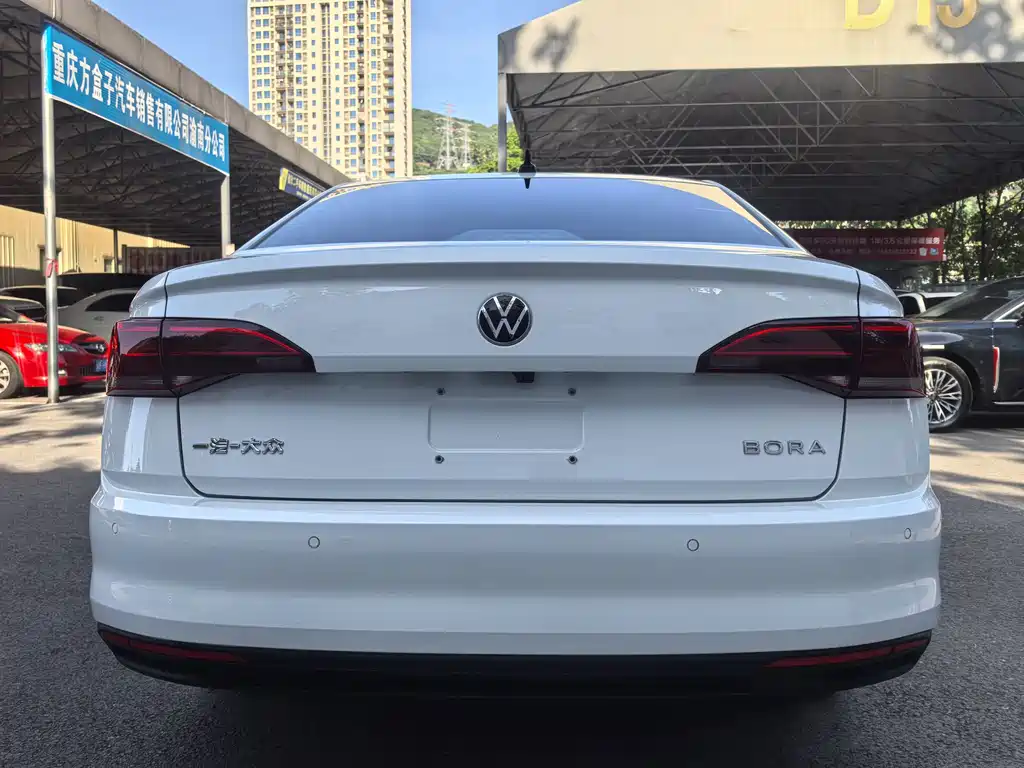 Volkswagen Bora 2021