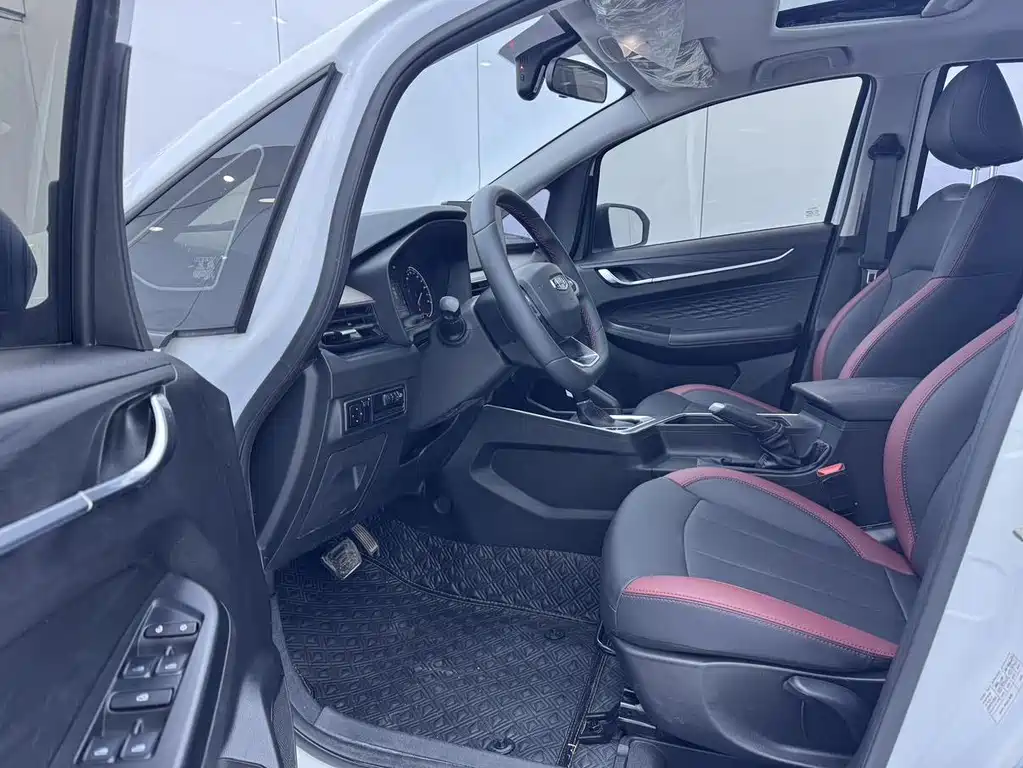 Geely Vision X3 2022
