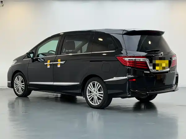 Honda Elysion 2016