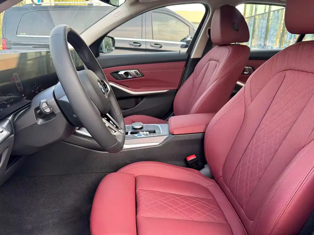 BMW i3 2025