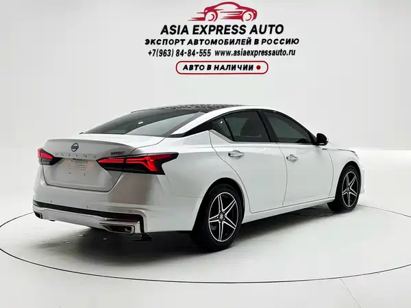 Nissan Teana 2024
