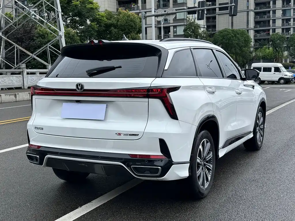 Changan CS75 PLUS 2024 — фото 5
