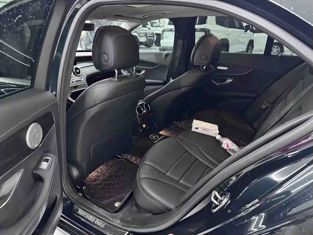 Mercedes-Benz C-Class 2022 — фото 12