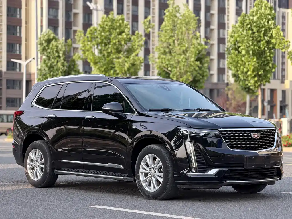 Cadillac XT6 2022 — фото 3