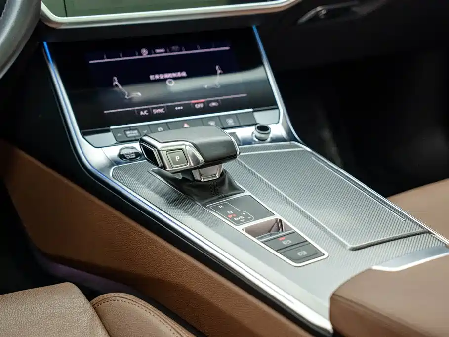 Audi A6L 2021 — фото 20