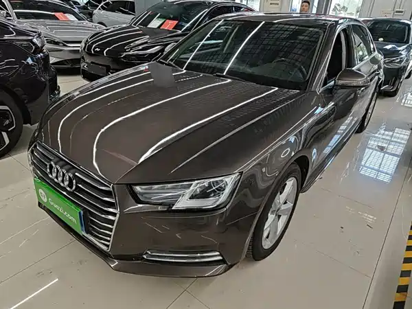 Audi A4L 2017