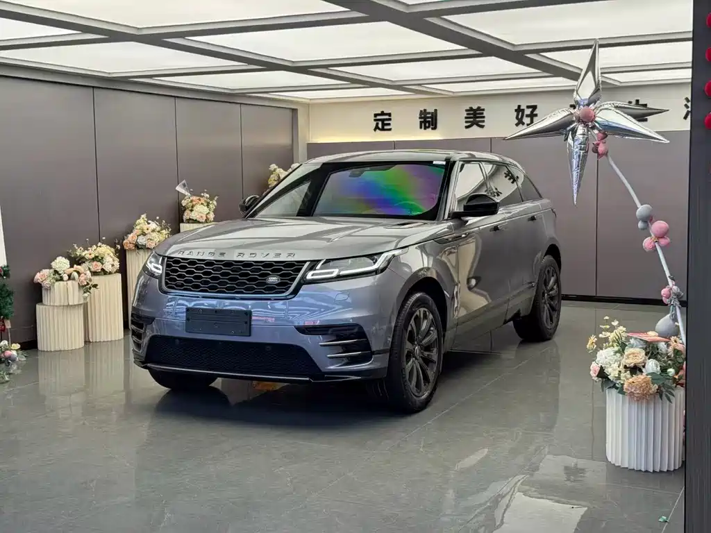 Land Rover Velar 2019 — фото 1