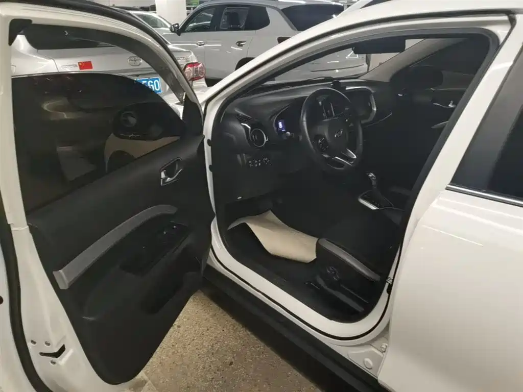 Kia KX1 2019 — фото 16