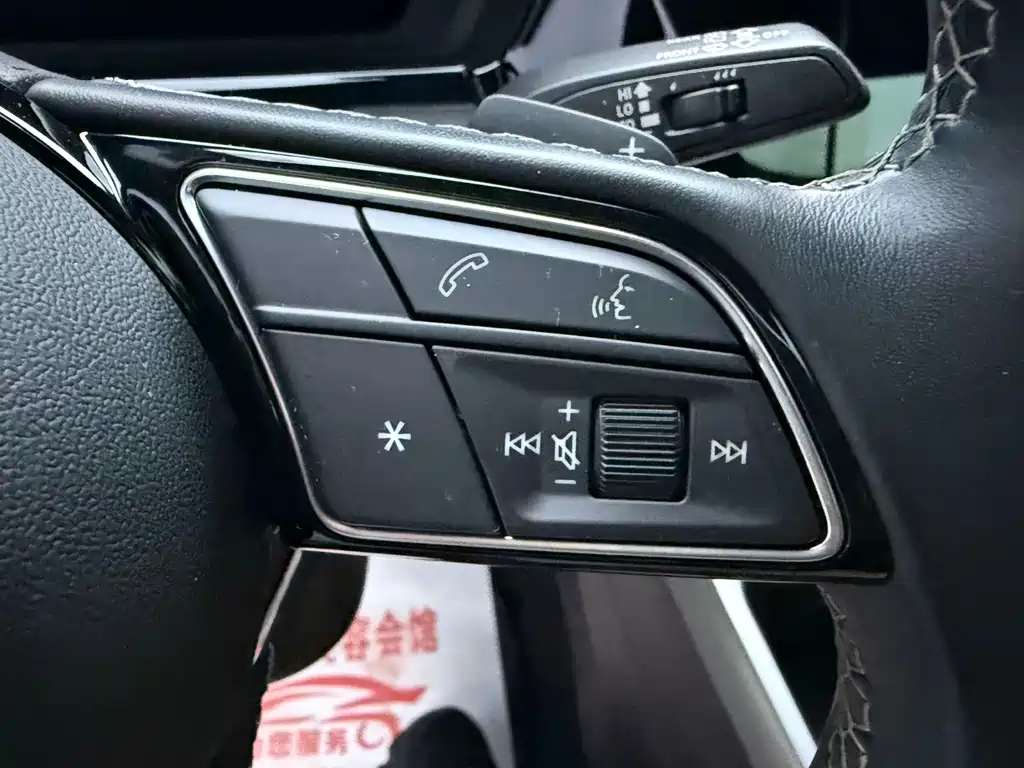 Audi A3 2023 — фото 12
