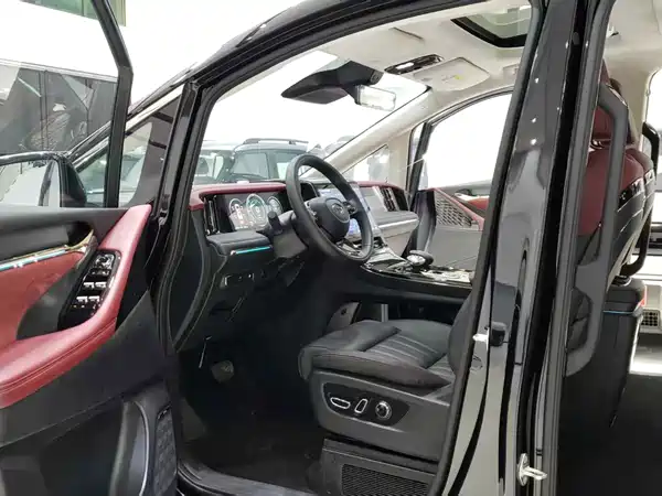 GAC Trumpchi E9 2025